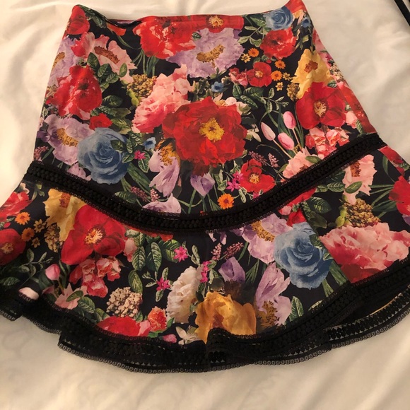 Alice + Olivia Dresses & Skirts - Alice and Olivia floral skirt